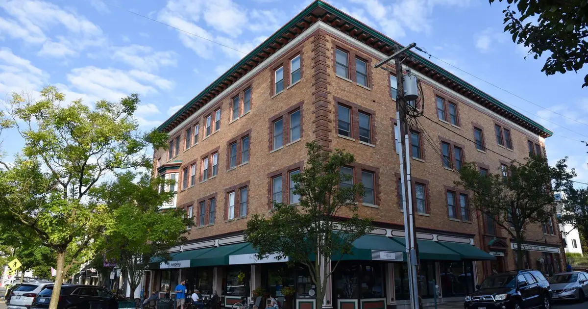 Home | Columbia Square